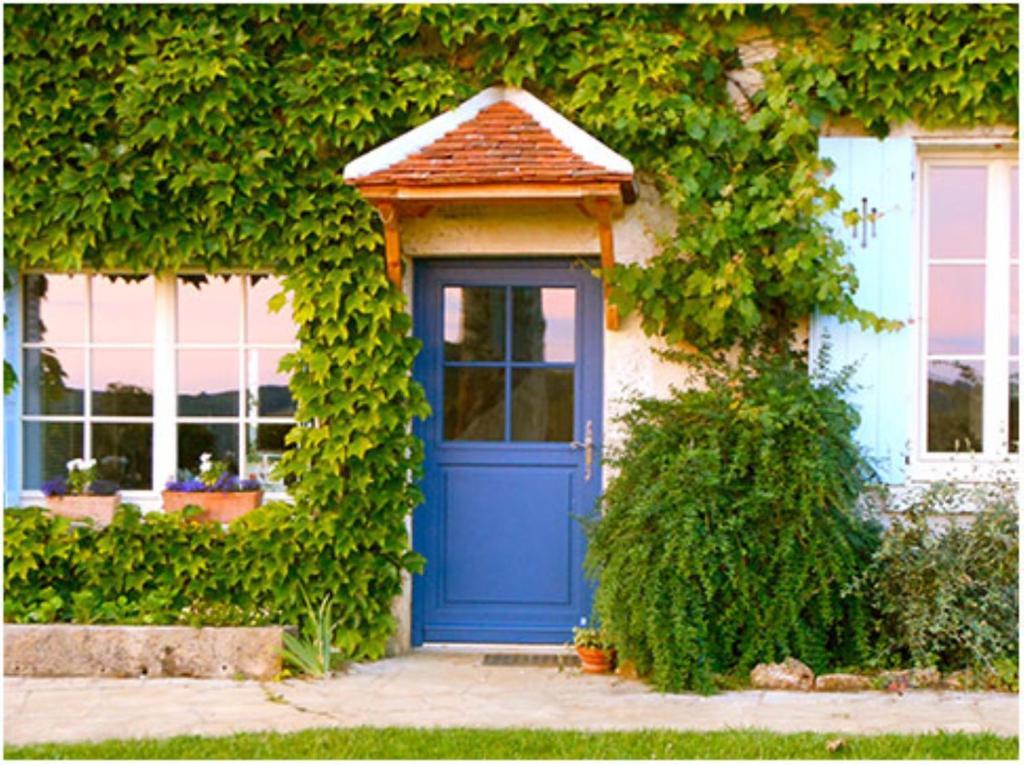 Auberge De La Tuilerie Surgy Exterior foto